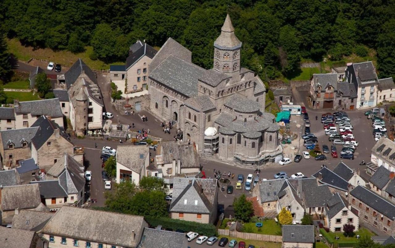 Apartment Tulipe, 5 Personnes, Entre Sancy Et Volcans D'auvergne